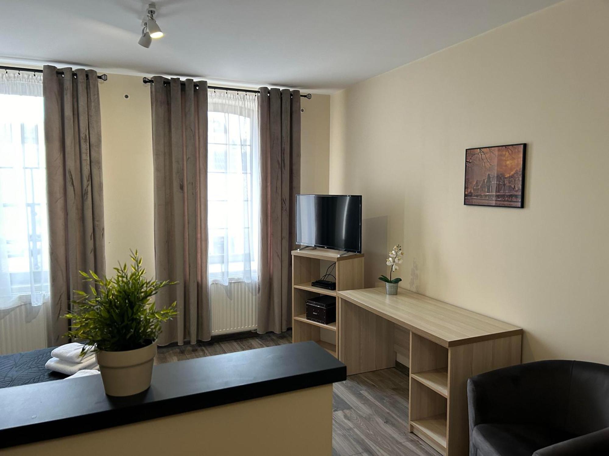H-T-L Apartamenty Junior Nowa Sol Ngoại thất bức ảnh