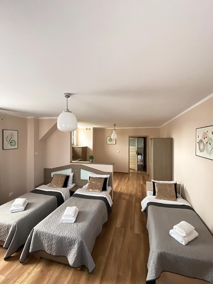 H-T-L Apartamenty Junior Nowa Sol Ngoại thất bức ảnh