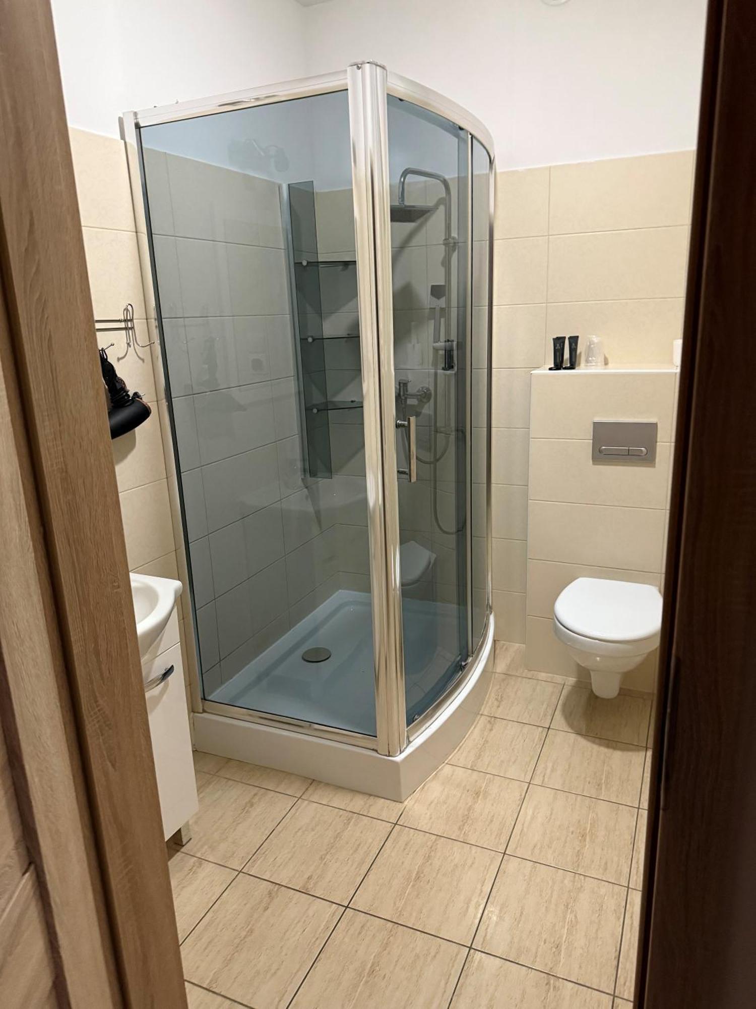 H-T-L Apartamenty Junior Nowa Sol Ngoại thất bức ảnh