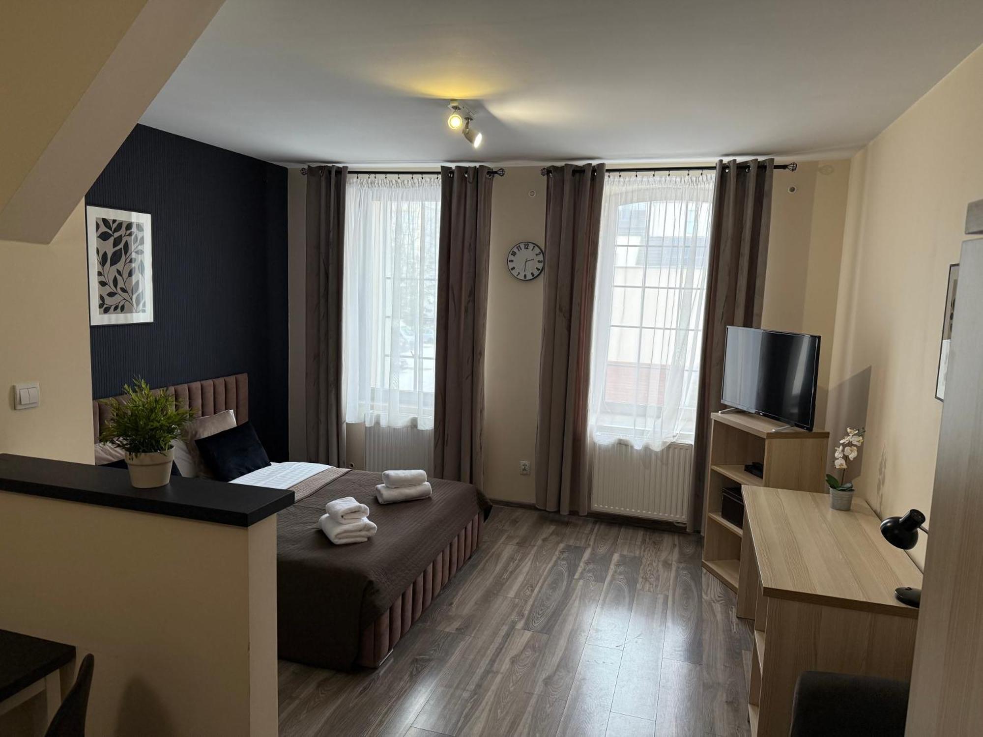 H-T-L Apartamenty Junior Nowa Sol Ngoại thất bức ảnh